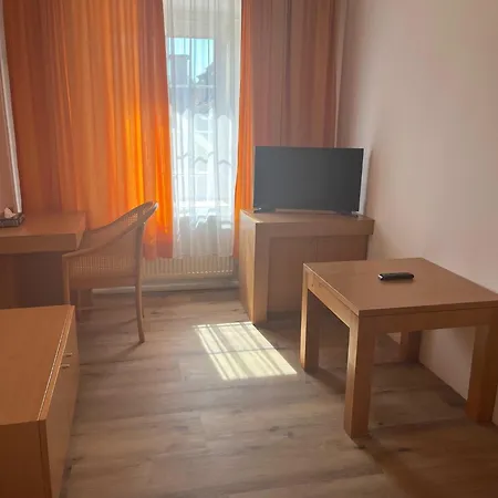 Post 16 Hotel Braunau am Inn