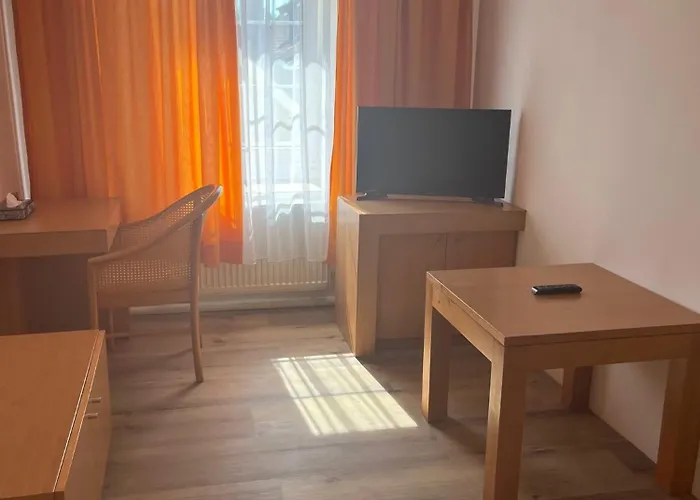 Post 16 Hotel Braunau am Inn